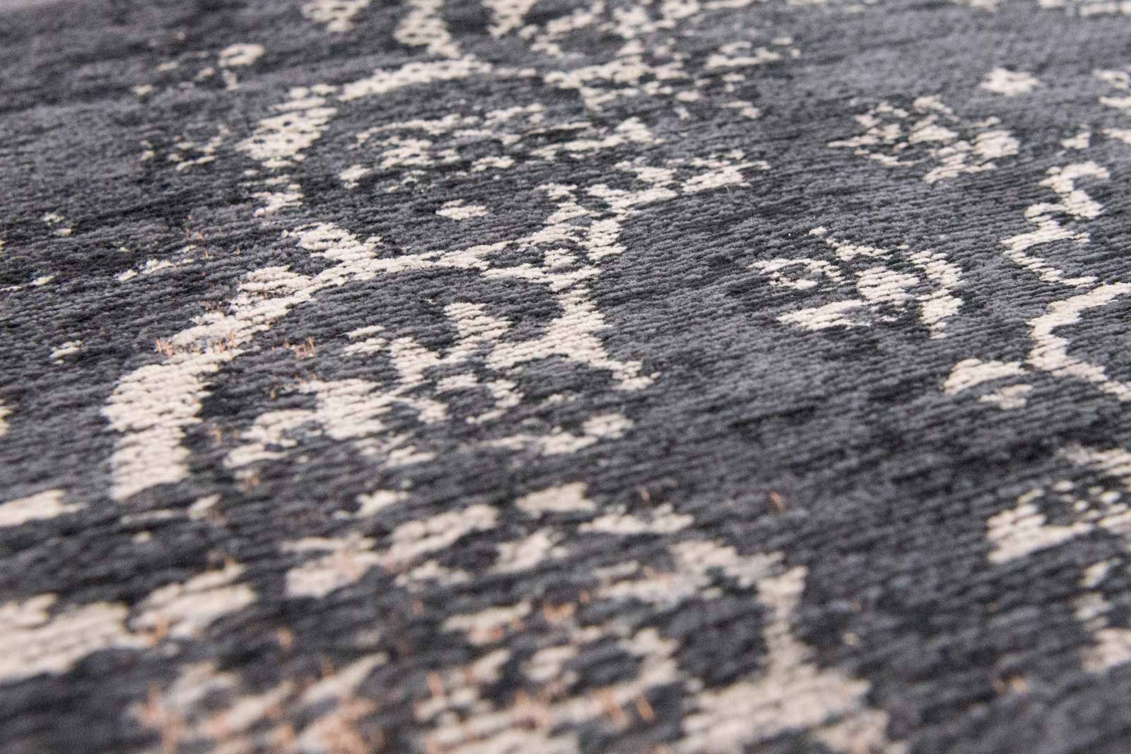 rugs Louis De Poortere CA 8263 Fading World Medaillon Mineral Black zoom