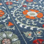 Louis De Poortere rug Antiquarian Suzani 9730 Nordic zoom 3