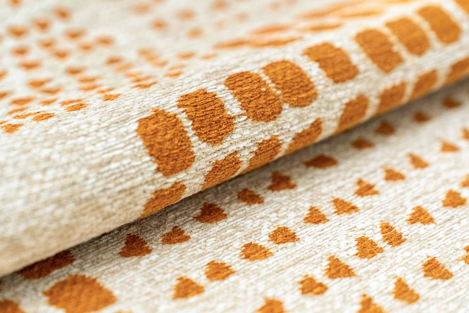 Louis De Poortere rug Craft 2077 Zen Garden Pomelo fold 2