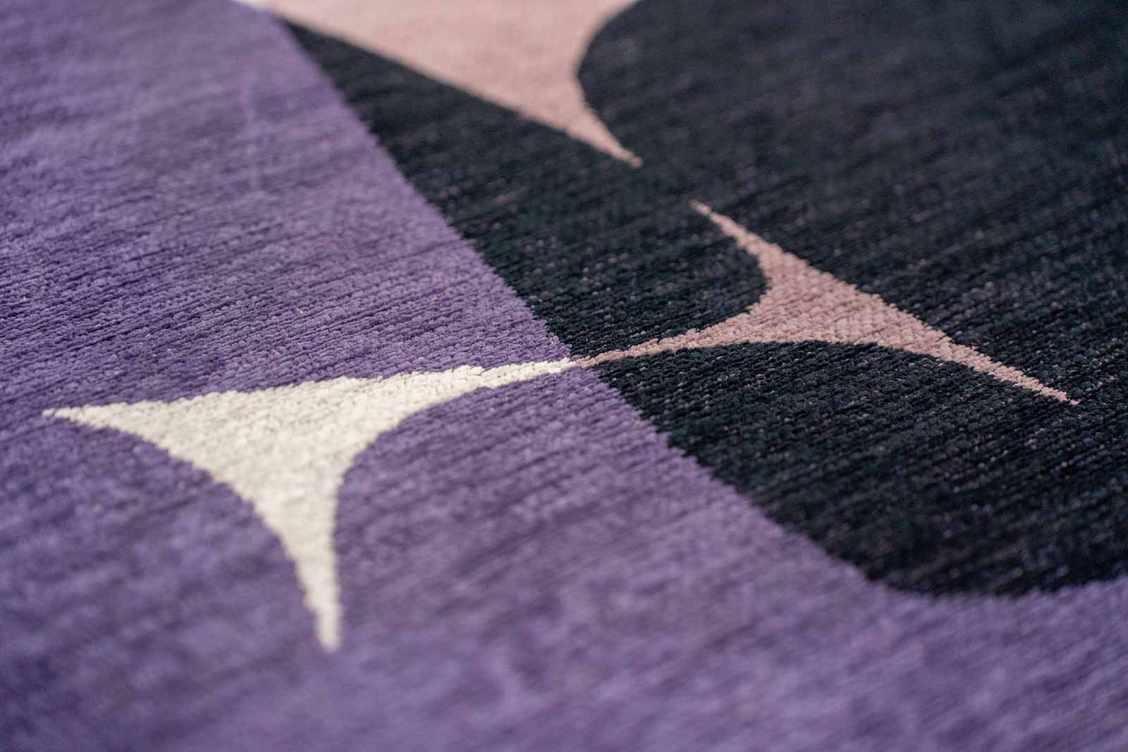 Louis De Poortere rug Gallery 2086 Stones Eclipse zoom 1