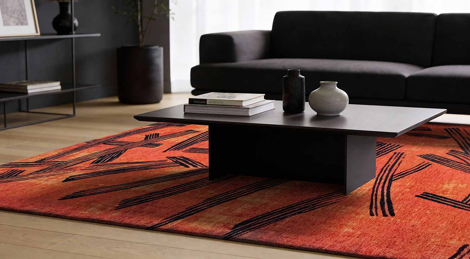 Louis De Poortere rug Meditation 2069 Kanji Ginger Chocolate interior 2