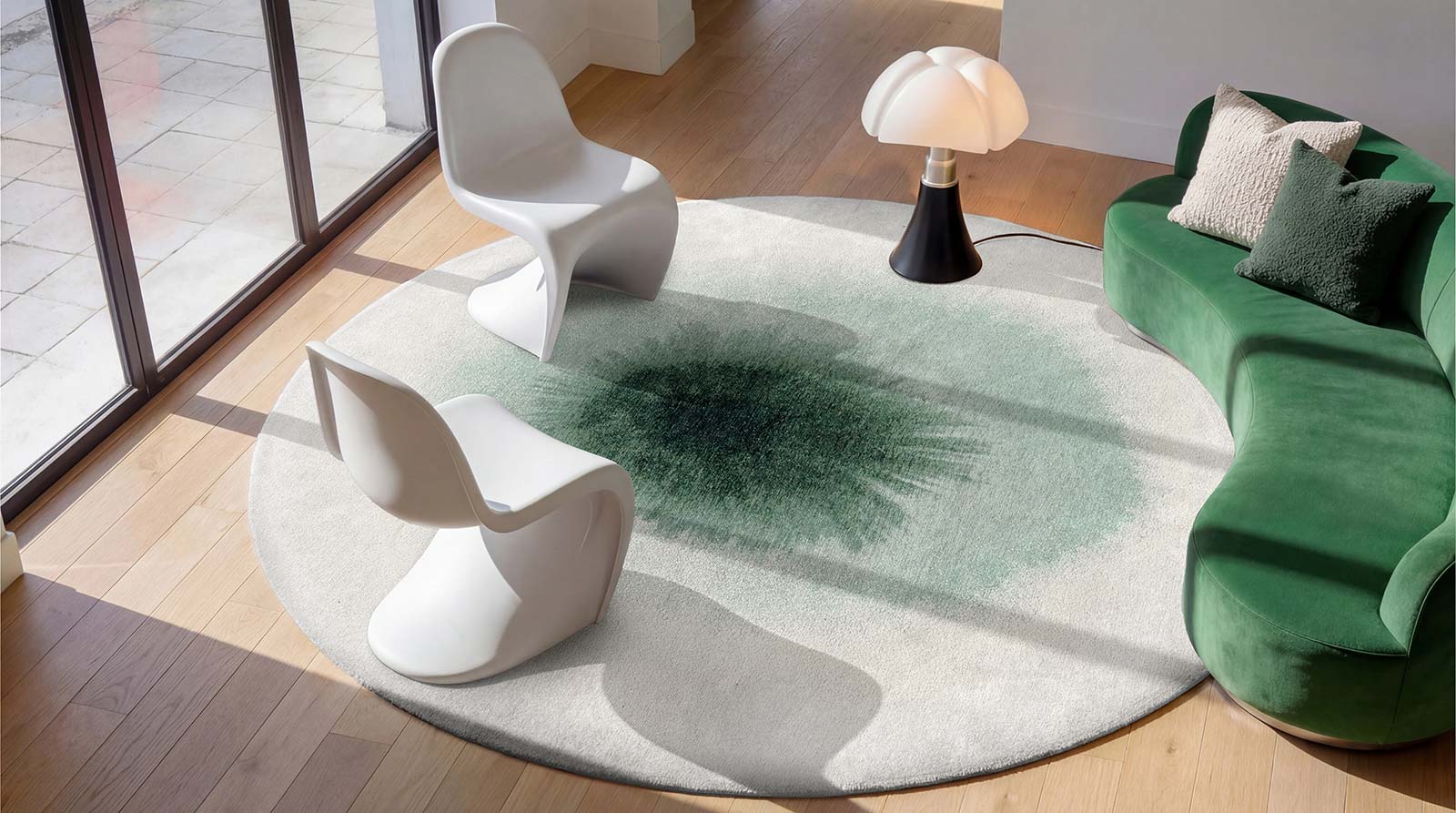 Louis De Poortere rug Meditation 2104 Drop Green Day interior 2